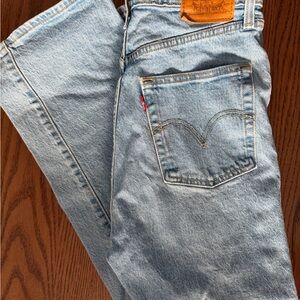 Levi's Women’s Ribcage Straight Denim Jeans